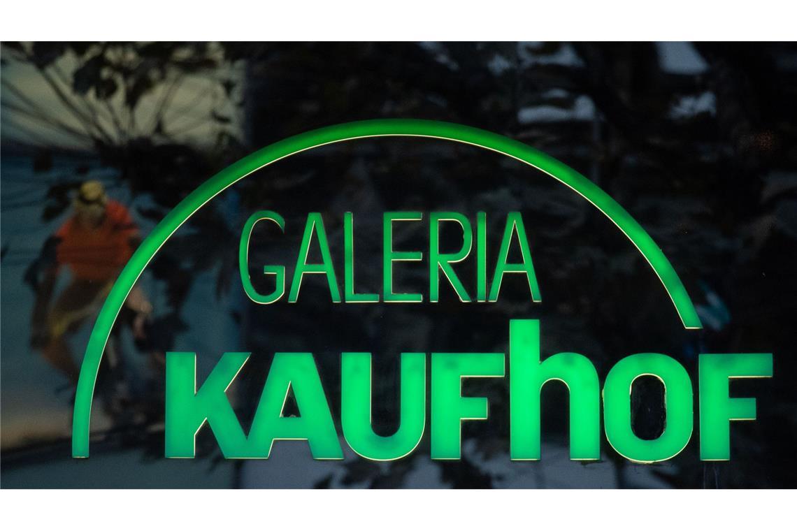 Die Gläubigerversammlung von Galeria Karstadt Kaufhof hat dem Sanierungsplan für die insolvente Warenhauskette zugestimmt.