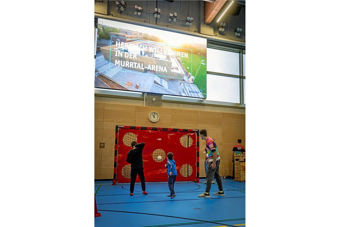 Die große Videowand ist eine der Attraktionen in der Murrtal-Arena.