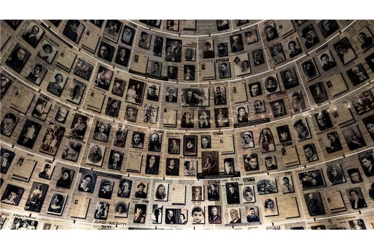 Die Halle der Namen in der Holocaust Gedenkstätte Yad Vashem in Jerusalem.