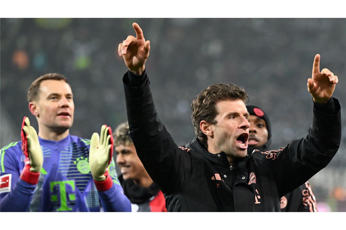 Die Königsklassen-Veteranen Manuel Neuer (l) und Thomas Müller stehen vor dem Debüt im Celtic Park.