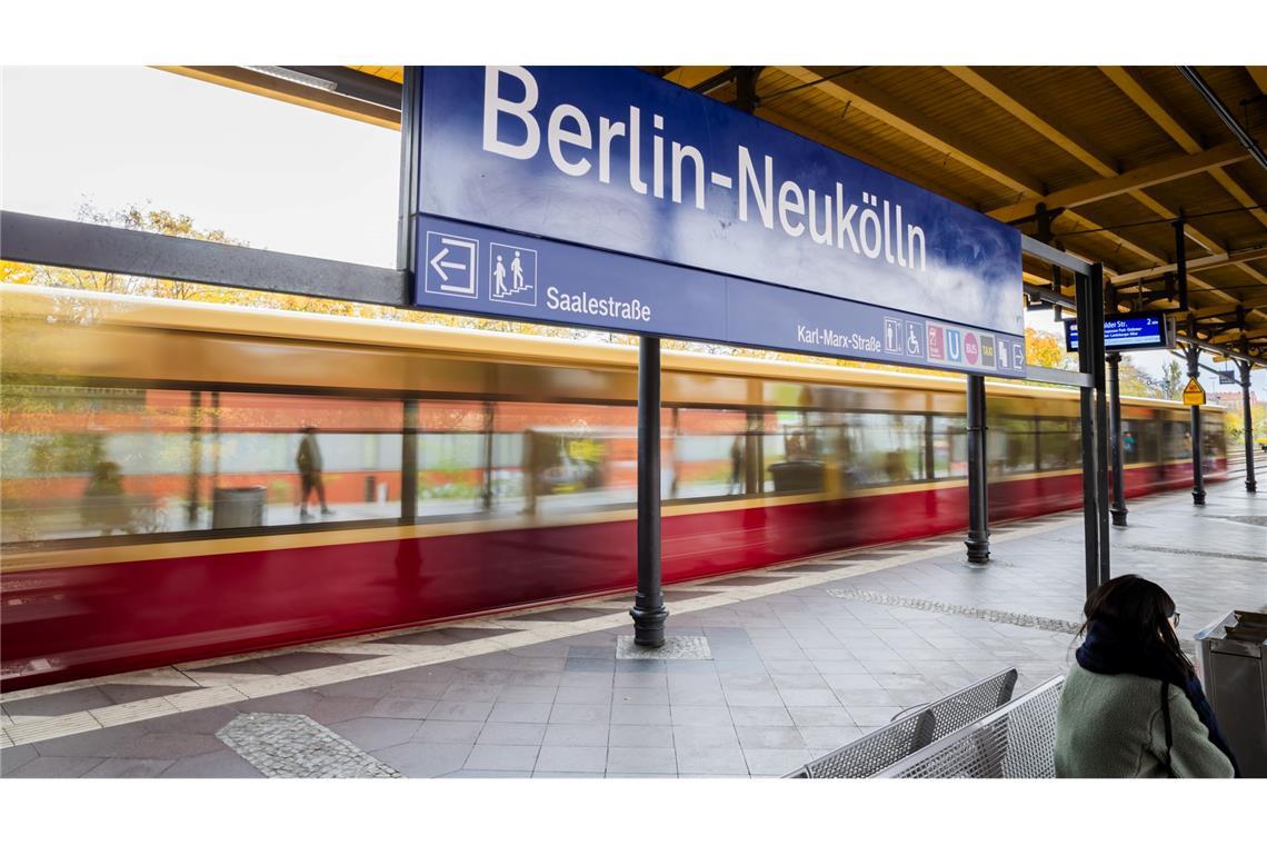 Die Kontrolle fand im Oktober am S-Bahnhof Neukölln statt. (Archivbild)