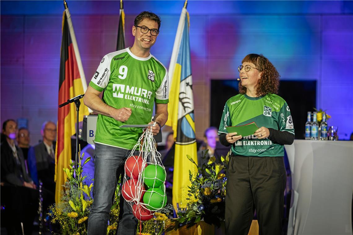 Die Landtagsabgeordneten Ralf Nentwich (Grüne) und Simone Kirschbaum (SPD) haben...