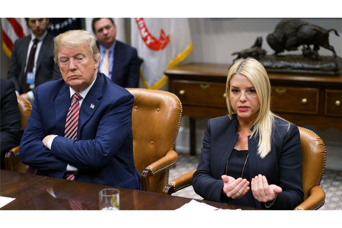 Die neue US-Justizministerin Pam Bondi verklagt New York. (Archivbild)