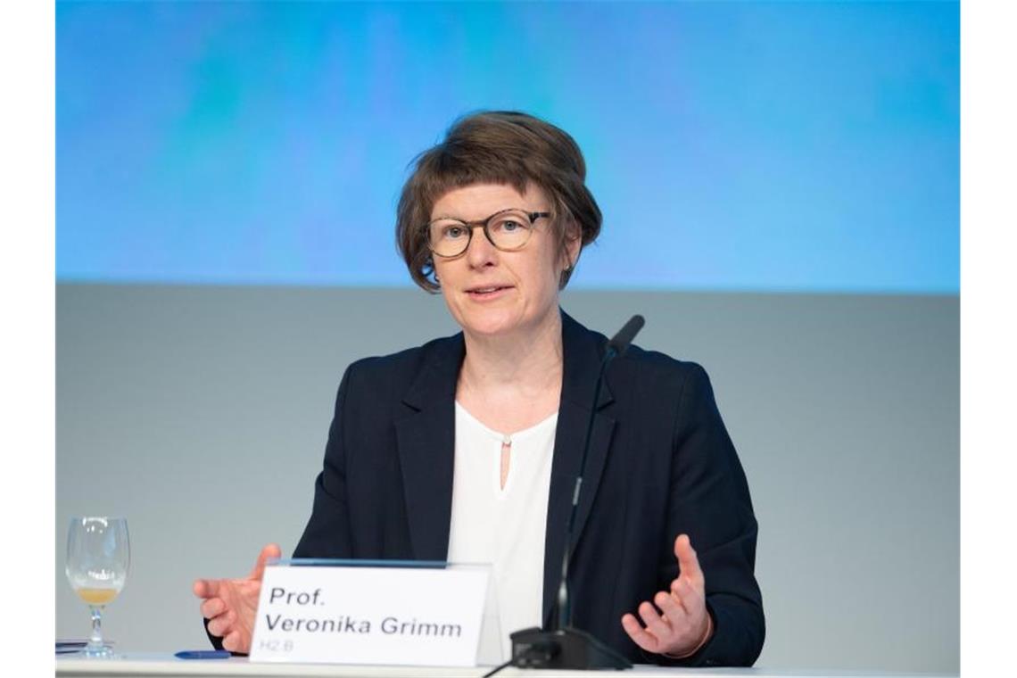 Wirtschaftsweise: Industrie hat Klimaschutz aufgehalten Die Nürnberger Volkswirtschaftsprofessorin und „Wirtschaftsweise“ Veronika Grimm hat der deutschen Industrie vorgeworfen, den Strukturwandel hin zu mehr Klimaschutz zu lange bewusst verlangsamt zu haben. Foto: Timm Schamberger/dpa