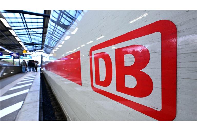 Die Pläne für höhere Stornogebühren der Deutschen Bahn gefallen dem Fahrgastverband Pro Bahn nicht.