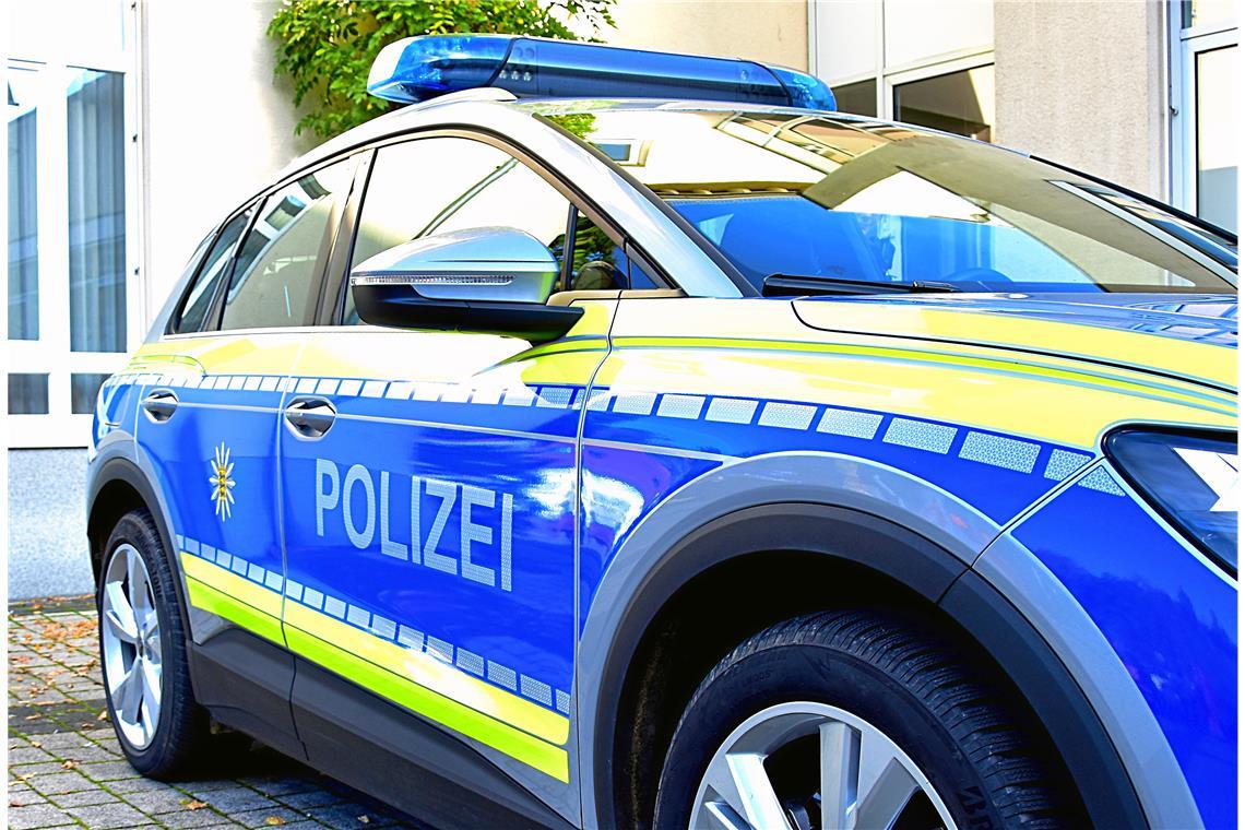 Die Polizei bittet Zeugen um Hinweise. Symbolfoto: Tobias Sellmaier