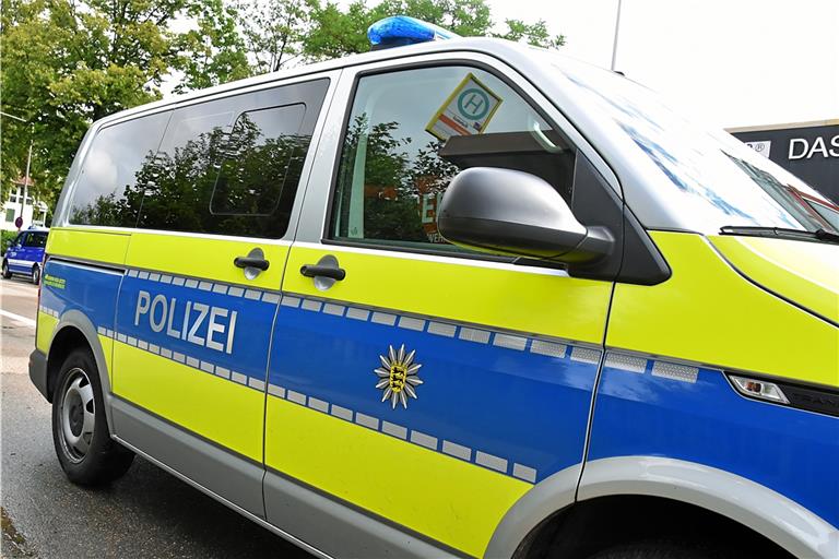 Die Polizei hat ein Ermittlungsverfahren gegen den 82-Jährigen eingeleitet. Symbolfoto: Tobias Sellmaier 