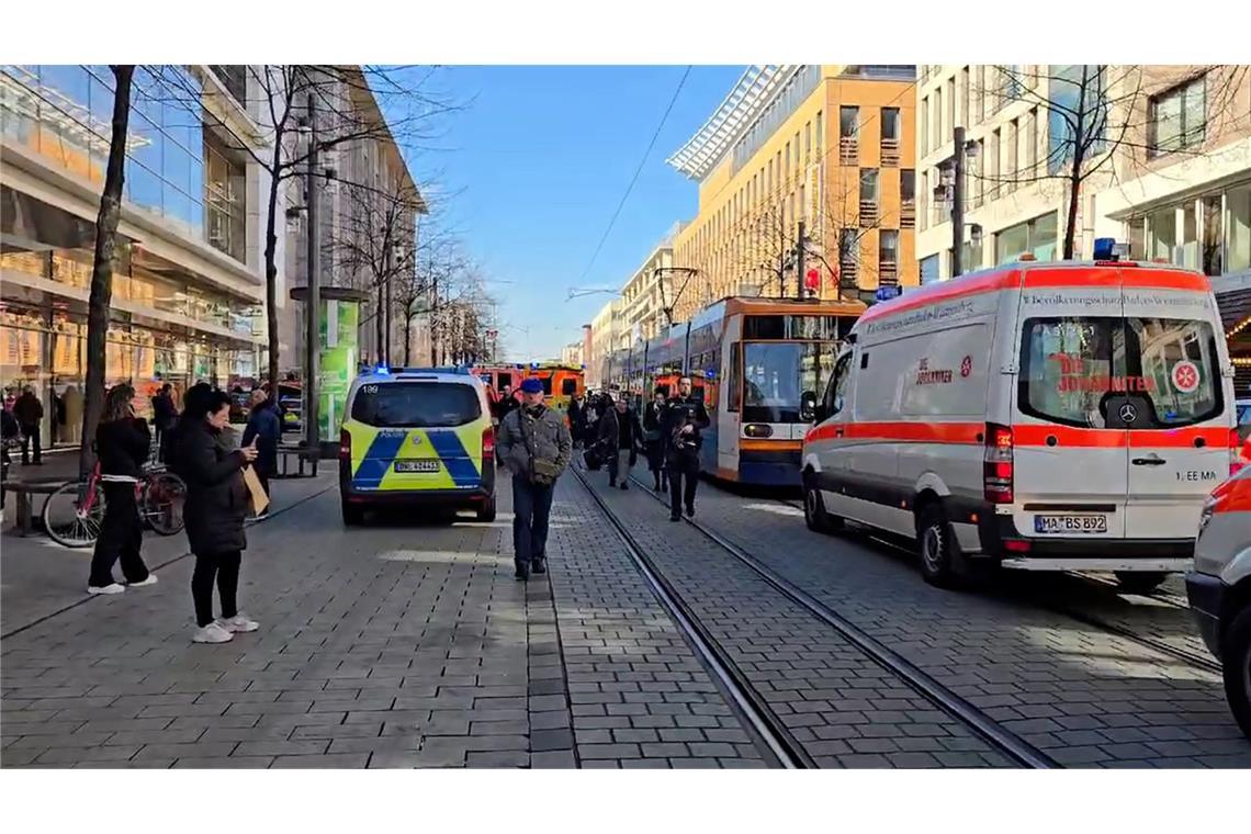 Die Polizei in der Mannheimer Innenstadt.