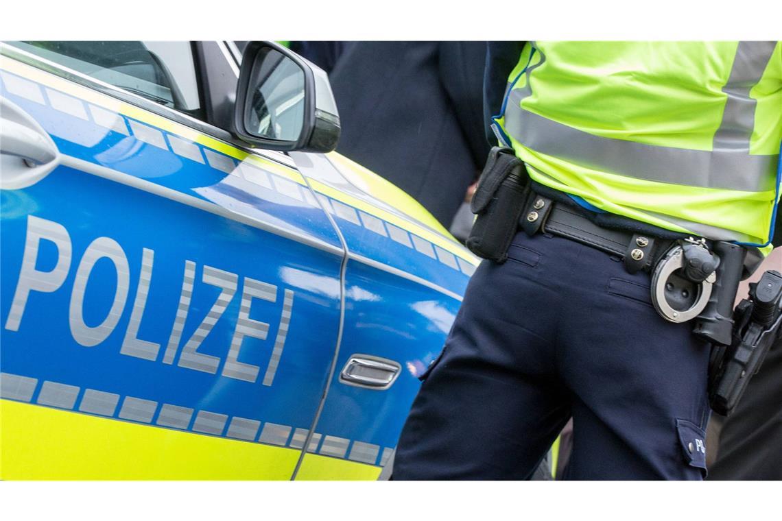 Die Polizei nahm den Mann am Donnerstagvormittag in Leutkirch im Allgäu fest. (Symbolbild)