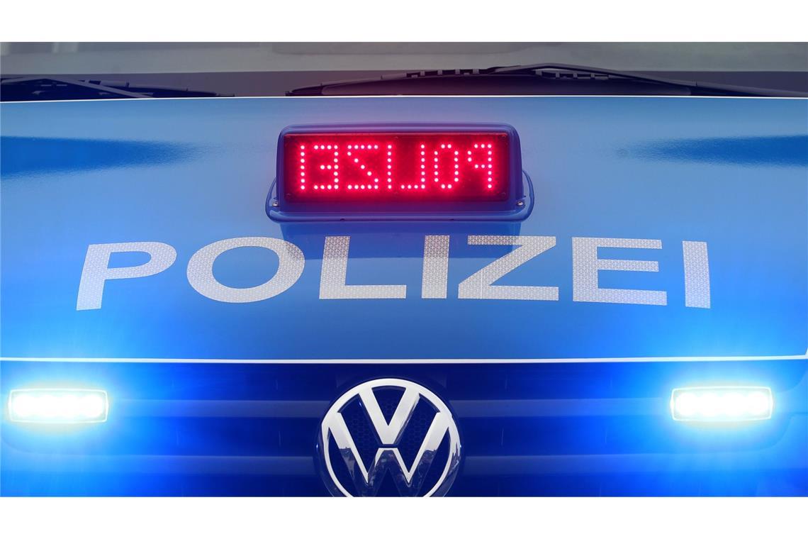 Die Polizei rückte mit starken Kräften an. (Symbolbild)