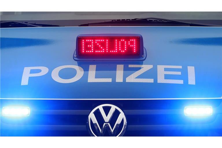 Die Polizei rückte mit starken Kräften an. (Symbolbild)