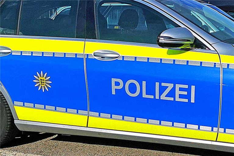 Die Polizei Winnenden sucht nun nach Zeugen, die den Vorfall beobachtet haben. Symbolfoto: Tobias Sellmaier