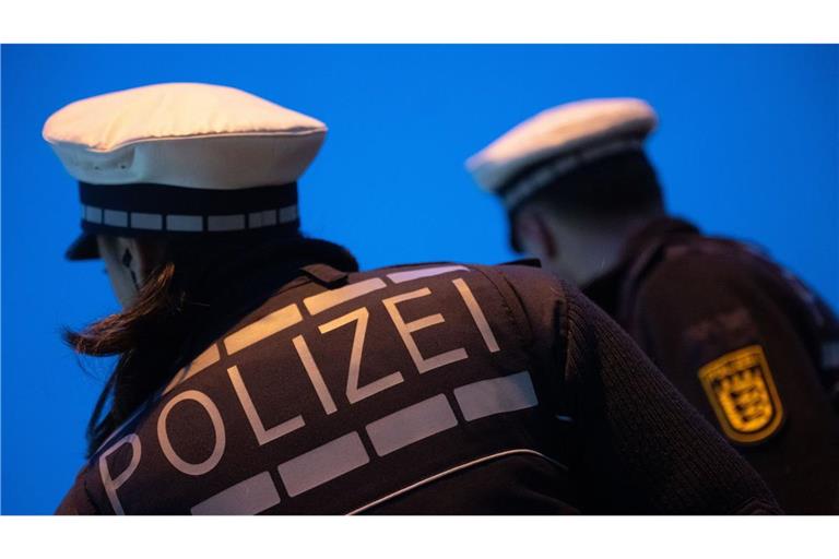 Die Polizeistreife wurde wegen Ruhestörung alarmiert. (Symbolbild)