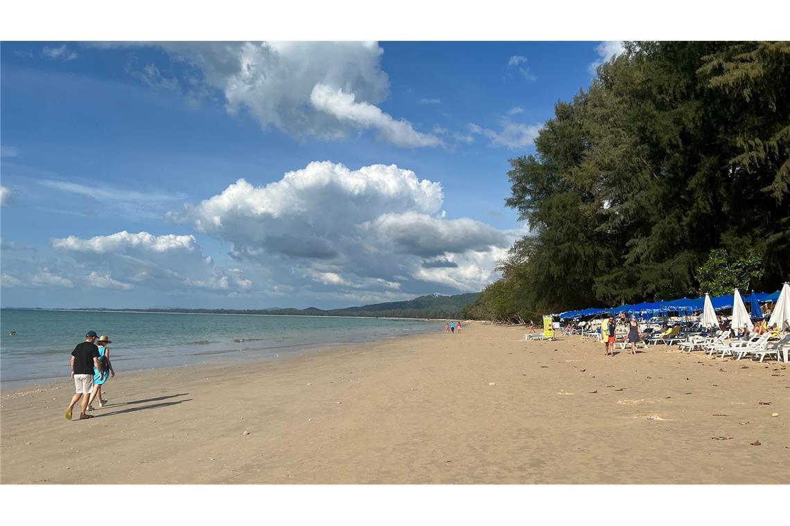 Die Region Khao Lak ist für schöne Sandstrände bekannt und gerade bei deutschen Touristen beliebt. (Archivbild)