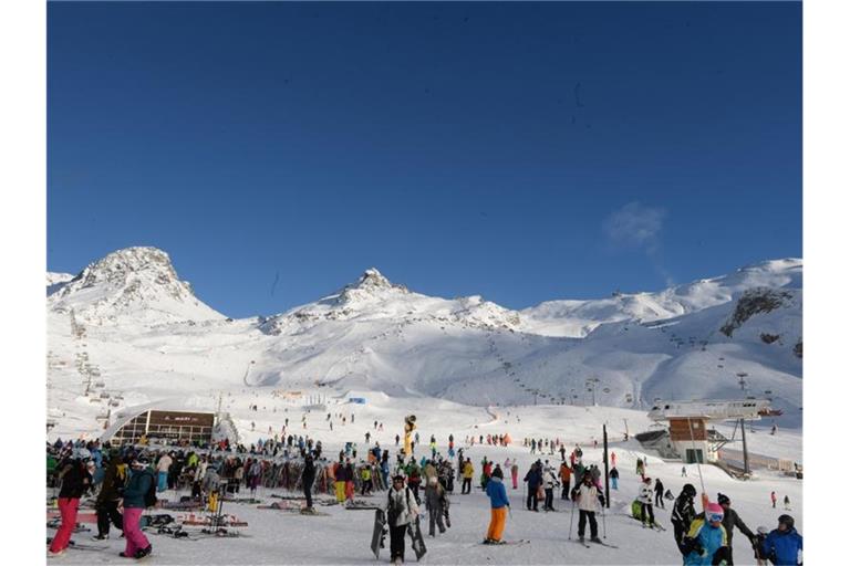 Die Skigebiete rund um Ischgl sind bei Wintersportlern beliebt. Foto: Felix Hörhager/dpa