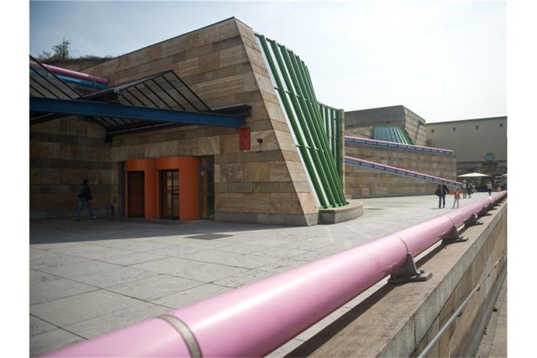 Die Staatsgalerie in Stuttgart von Außen. Foto: Daniel Naupold/dpa/Archiv