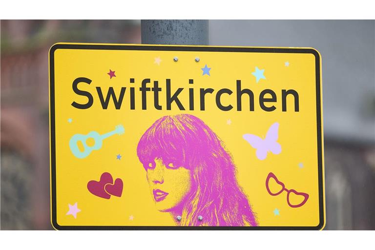 Die Stadt Gelsenkirchen wird im Juli Schauplatz für die "Eras Tour" von Superstar Taylor Swift - und gibt zu Ehren der Musikerin einen neuen "Swiftkirchen".