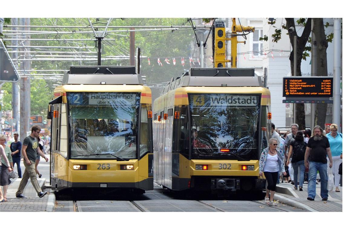 Die Straßenbahnstrecke in der Schillerstraße ist derzeit noch gesperrt. (Symbolbild)