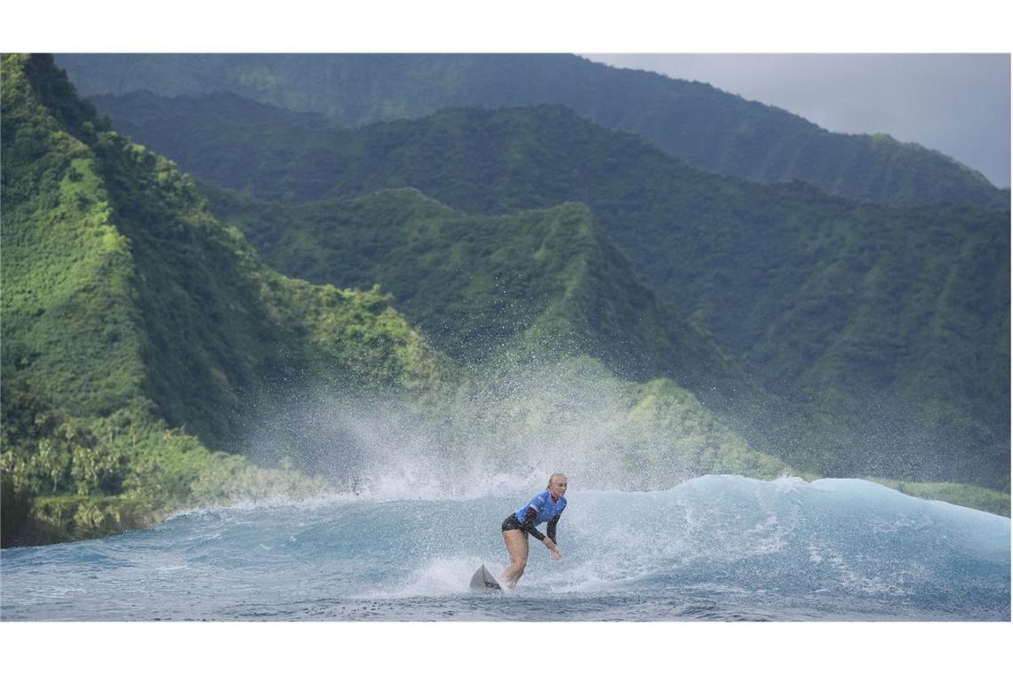 Die Surf-Wettbewerbe nach Tahiti zu verlegen, hat sich als Glücksgriff erwiesen. Teahupo’o ist  eine Augenweide.  Auf dem Wasser...