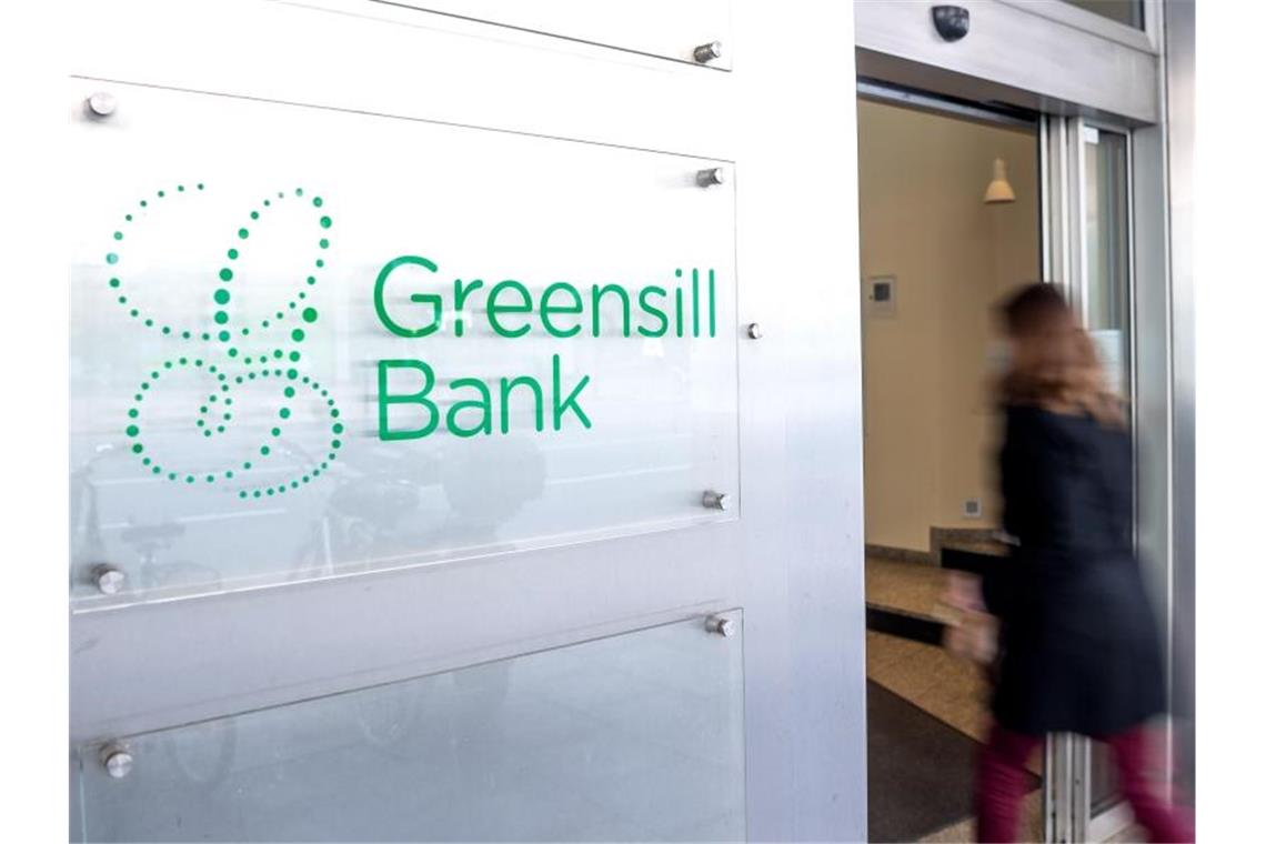 Weitere Kommunen bangen um Einlagen bei Greensill Bank Die Zahl der Kommunen, die um ihre Millionen-Einlagen bei der geschlossenen Bremer Greensill Bank bangen, wächst. Foto: Sina Schuldt/dpa
