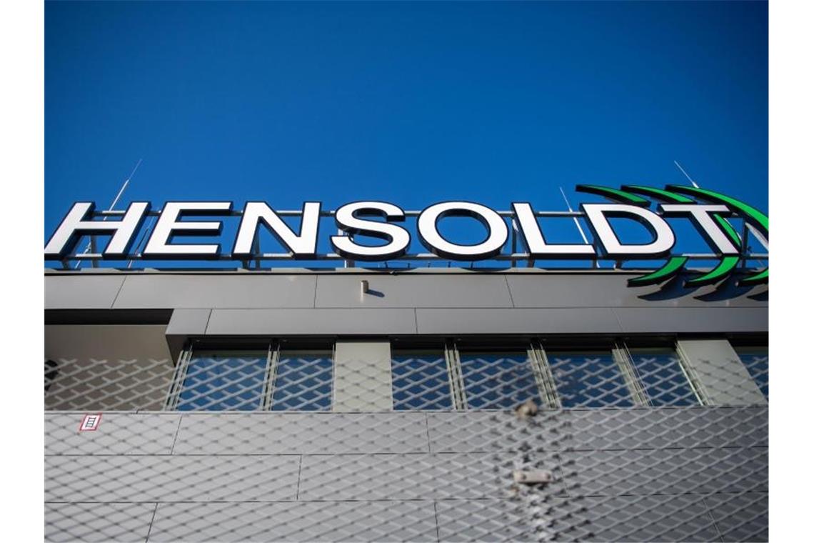 Bund steigt bei Rüstungshersteller Hensoldt ein Die Zentrale des Rüstungskonzerns Hensoldt im bayerischen Taufkirchen. Foto: Lino Mirgeler/dpa