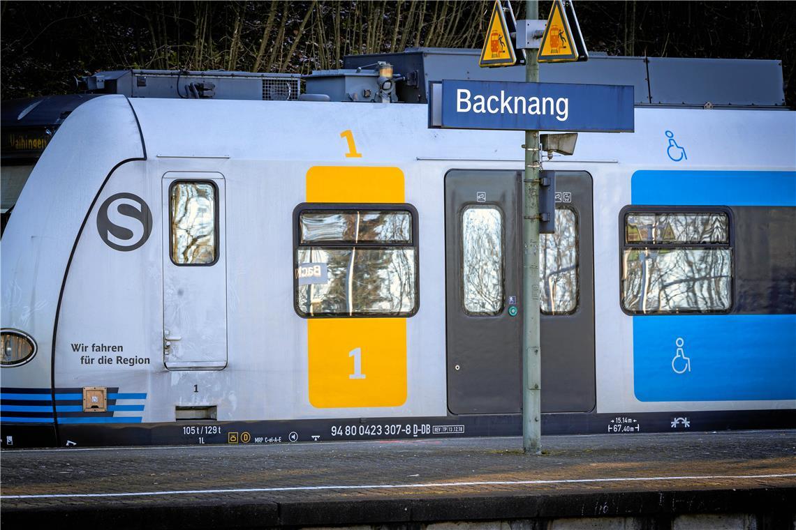 Die Züge der Linie S3 entfallen am heutigen Sonntag bis Betriebsschluss. Symbolbild: Alexander Becher 