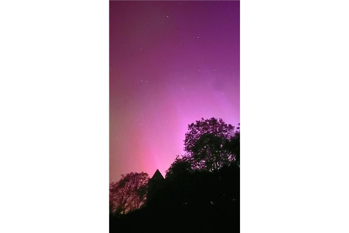 Diese Fotos aus der letzten Nacht zeigen Backnang, Erbstetten und die Burg Licht...