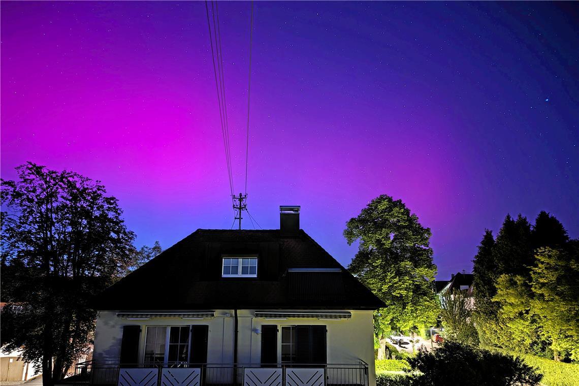 Dieses Foto wurde von Florian Gänßlen im Astrofotografiemodus seines Handys gemacht.