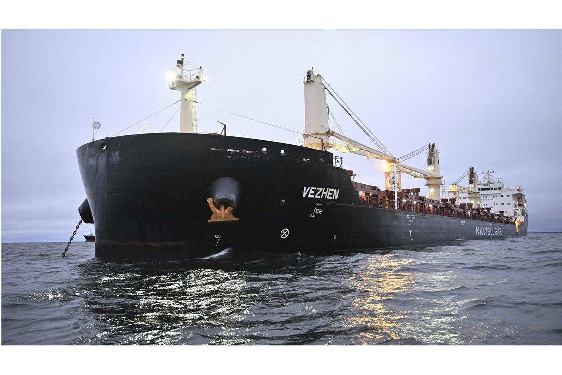 Dieses Schiff wird verdächtigt, mit seinem Anker ein Unterseekabel in der Ostsee beschädigt zu haben.