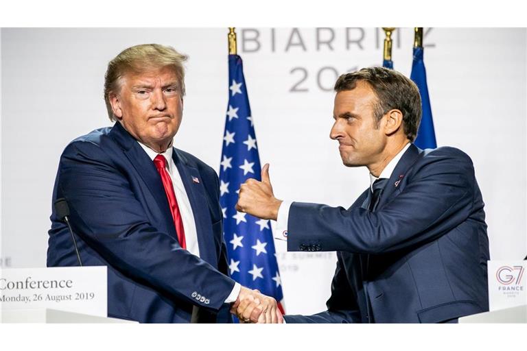 Donald Trump will seinen Besuch in Paris zur Notre-Dame-Wiedereröffnung auch für ein bilaterales Treffen mit Emmanuel Macron nutzen. (Archivbild)