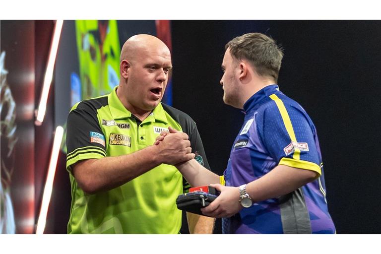 Duellierten sich in Berlin: Van Gerwen und Littler.