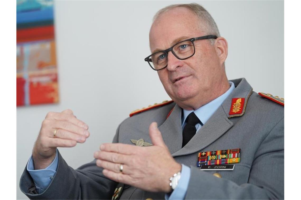 Mali: Bundeswehr-Generalinspekteur sieht untragbaren Zustand Eberhard Zorn ist Generalinspekteur der Bundeswehr. Foto: Jörg Carstensen/dpa