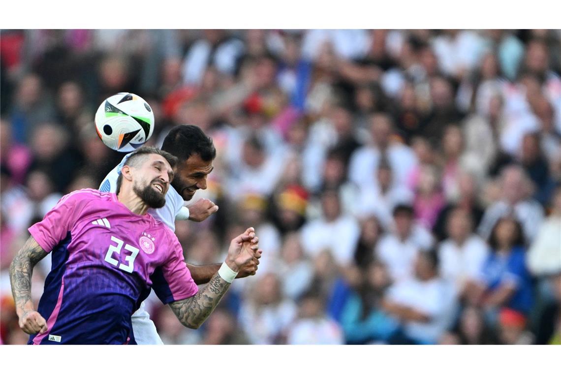 Ein letztes Testspiel vor der EM: Im Stadion in Mönchengladbach treffen die griechische und die deutsche Nationalmannschaft aufeinander.