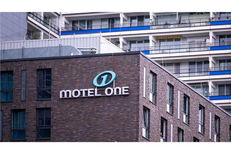 Ein Motel One in Berlin - inzwischen gibt es 99 Häuser in 13 Ländern. (Archivbild)