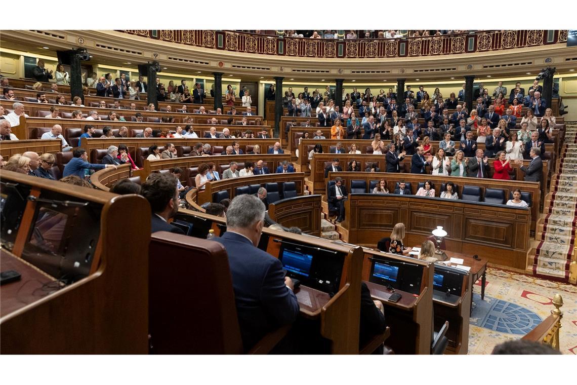 Ein umstrittenes Amnestiegesetz für katalanische Separatisten wurde vom spanischen Parlament verabschiedet.