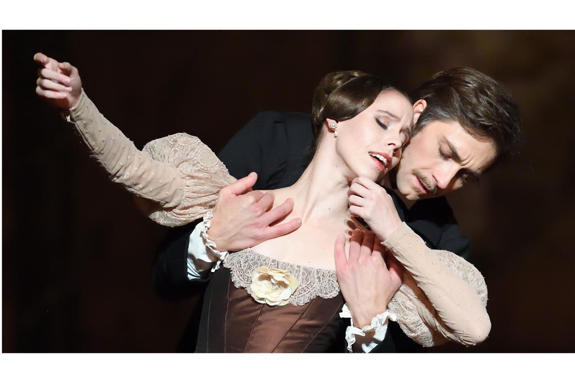 Elisa Badenes und Friedemann Vogel eröffnen am 2. November in den Hauptrollen von „Onegin“ das Gastspiel des Stuttgarter Balletts in Tokio.