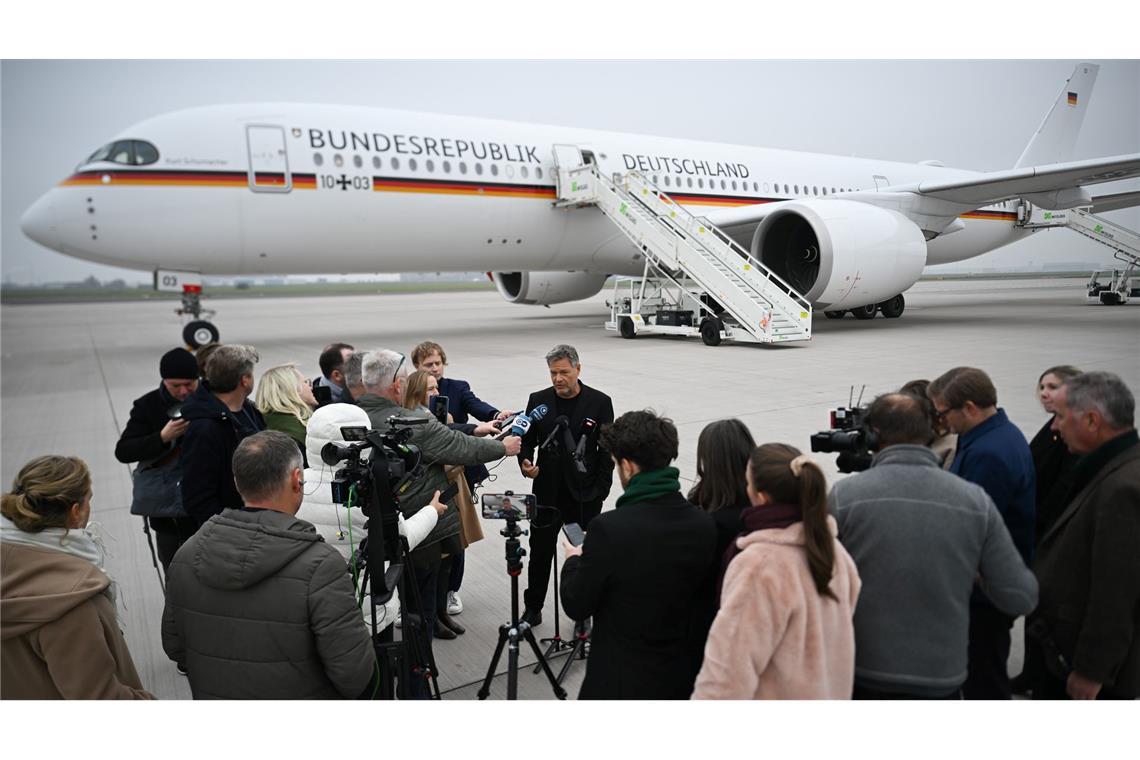 Erste Auslandsreise nach Ampel-Aus.