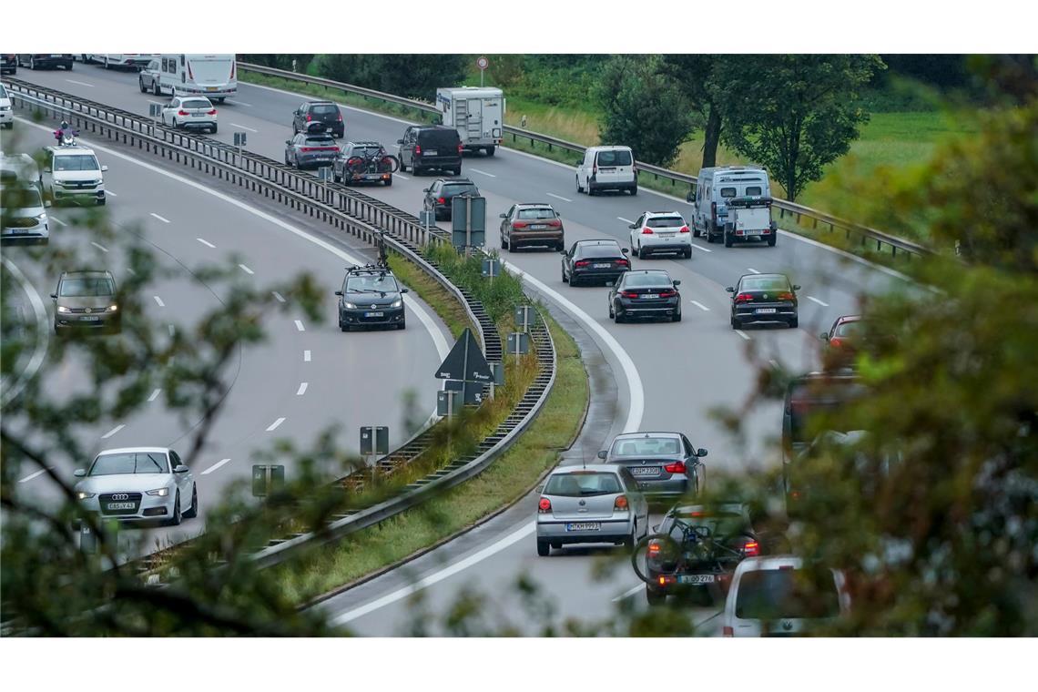 Es lief auf fast allen deutschen Autobahnen am Freitag. (Symbolbild)