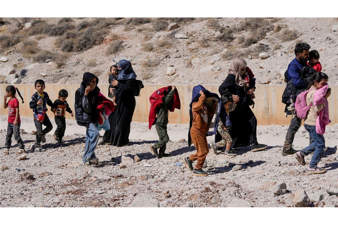 Etwa zwei Drittel der aus dem Libanon kommenden Flüchtlinge sind Syrer und etwa ein Drittel libanesische Staatsbürger. (Archivbild)