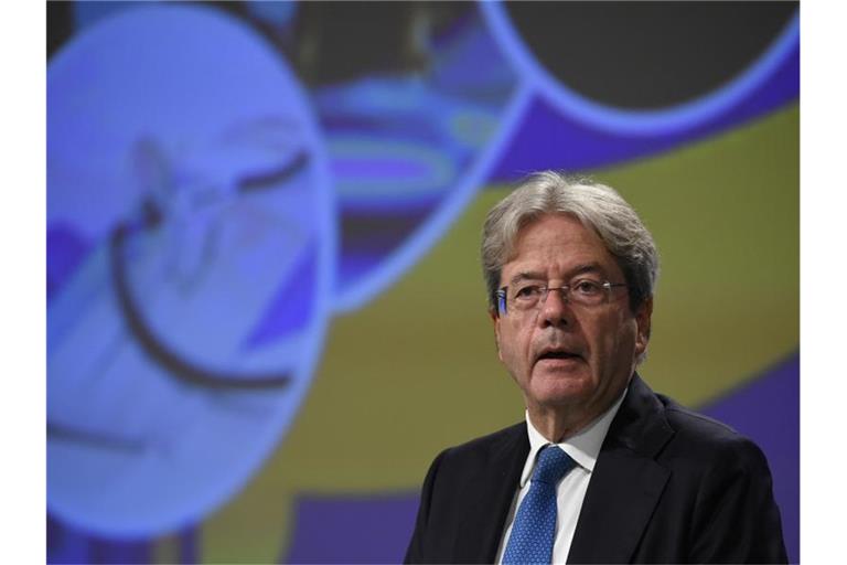 EU-Wirtschaftskommissar Paolo Gentiloni: „Wir müssen die europäische Wirtschaft durch diese rauen und unbekannten Gewässer lotsen.“. Foto: John Thys/AFP Pool/dpa