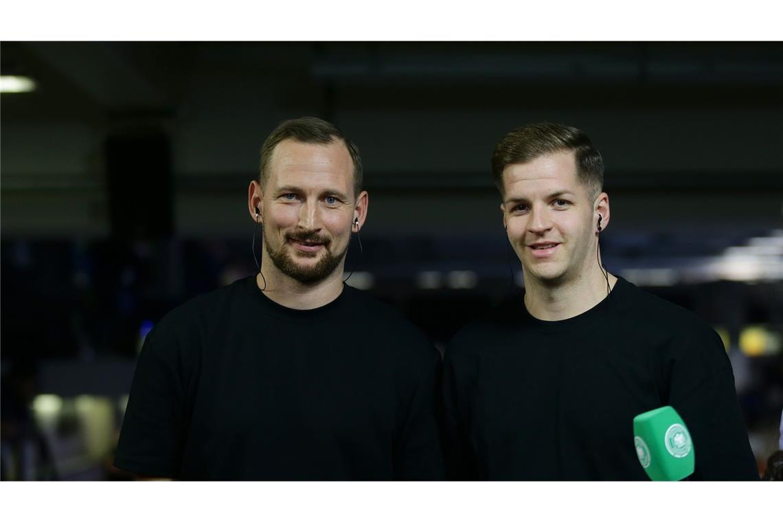 Ex-Futsaler Manuel Fischer,  Nationaltorwart Philipp Pless (re.)