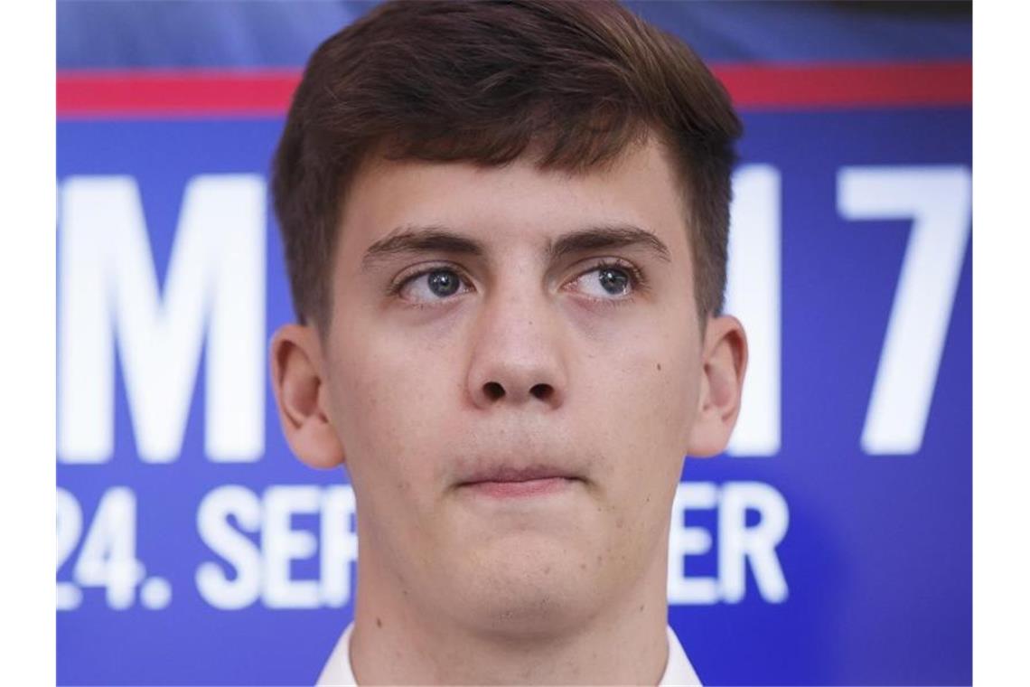 Formel 1 für Vettel-Bruder Fabian aktuell kein Ziel Fabian Vettel nimmt an einer Pressekonferenz im Vorfeld des DTM-Laufs in Spielberg teil. Foto: Erwin Scheriau