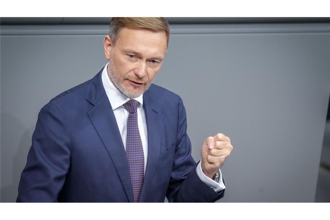 FDP-Chef Christian Lindner lässt die Vorwürfe des Kanzlers nicht auf sich sitzen. (Archivbild)