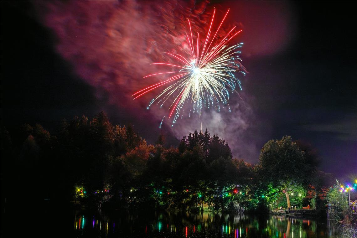 Feuerwerk beim Sommernachtsfest.