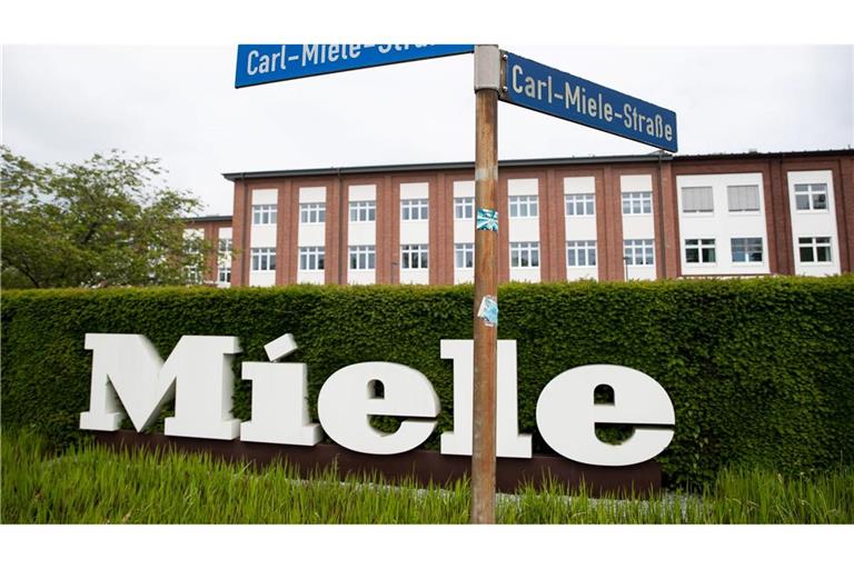 Firmengelände der Miele & Cie. KG in Gütersloh. Wegen einer Nachfrageschwäche baut die Firma in Deutschland circa 1300 Arbeitsplätze ab.