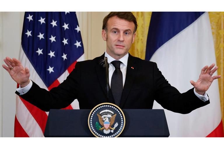 Frankreichs Staatschef Macron hält nach einem Gespräch mit US-Präsident Trump eine rasche Feuerpause in der Ukraine für möglich.