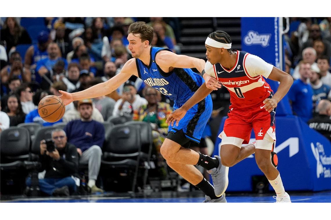 Franz Wagner (l) glänzte erneut als Topscorer für die Orlando Magic.