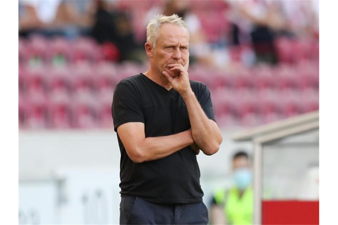 Freiburg-Coach Streich warnt vor BVB-Trotzreaktion Freiburgs Trainer Christian Streich. Foto: Tom Weller/dpa/Archivbild