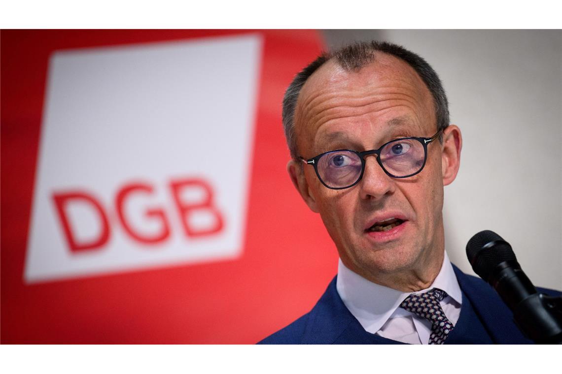 Friedrich Merz verteidigt seine Äußerungen zu "grünem Stahl".