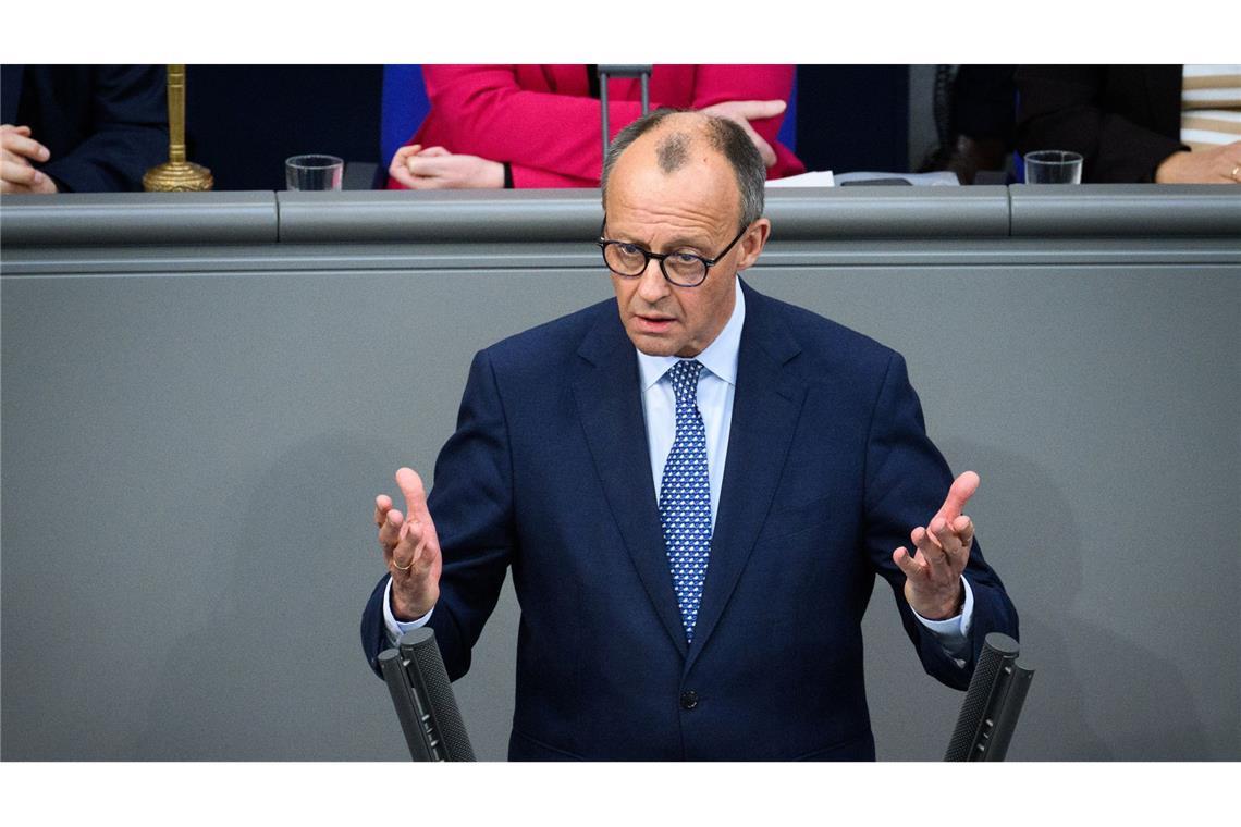 Friedrich Merz verteidigte sein Vorhaben im Bundestag.